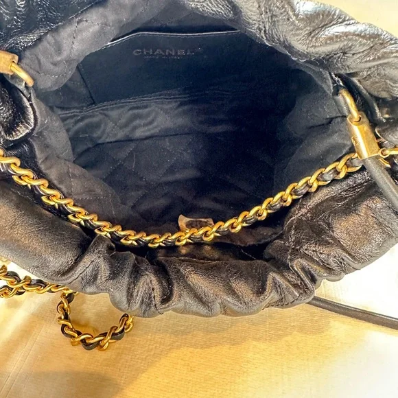 Chanel Shiny Crumpled Calfskin Quilted Pearl Mini 22 Black - Picture 5 of 8